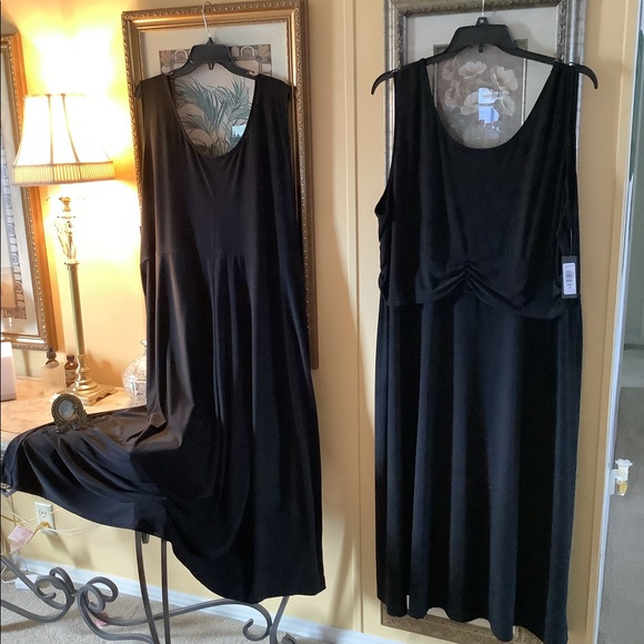 Tiana B. Dresses & Skirts - Tiana B dress plus size 3X black beautiful design NWT lightweight sleeveless